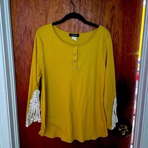 Long sleeve mustard yellow top. Size L